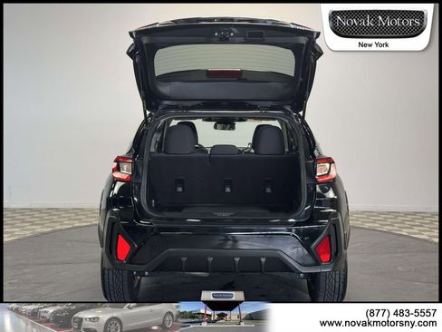 Used 2024 Subaru Crosstrek 2.0i Premium AWD/4WD image 11