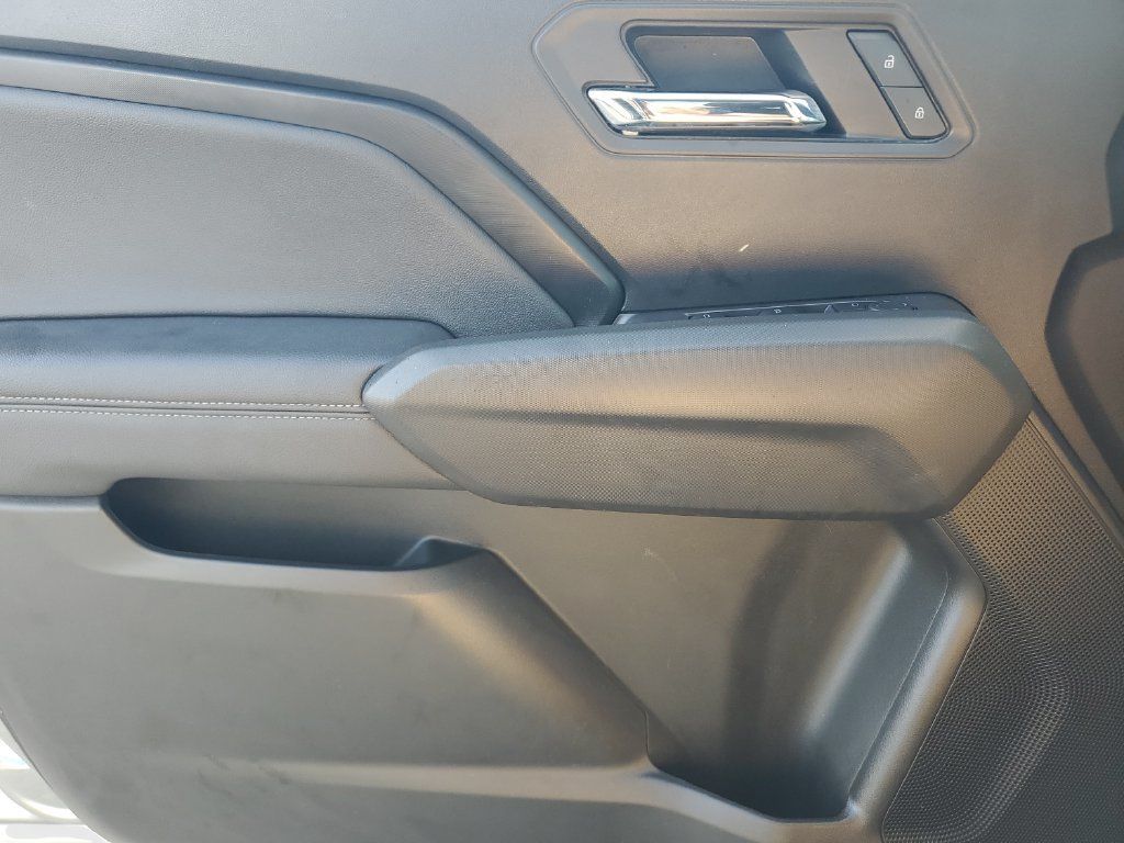 Used 2023 Chevrolet Colorado LT w/ LT Convenience Package RWD image 27