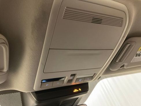 Used 2024 MAZDA MAZDA3 s image 23