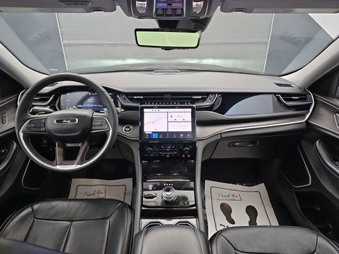 Used 2023 Jeep Grand Cherokee 4xe w/ Luxury Tech Group II image 21