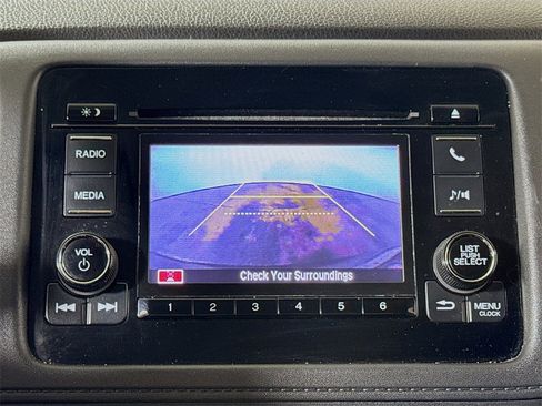 Used 2019 Honda HR-V LX image 11