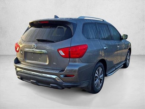 Used 2019 Nissan Pathfinder SL FWD image 5