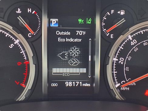 Used 2021 Toyota 4Runner TRD Off-Road image 31