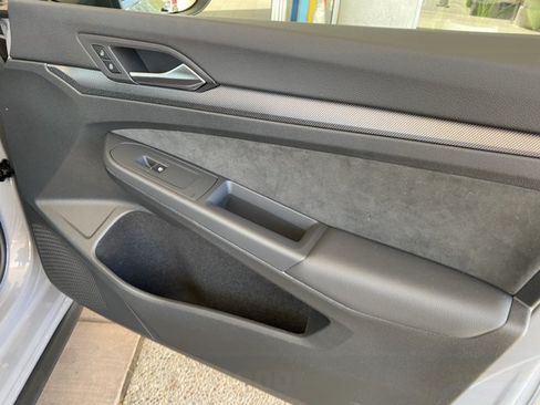 New 2026 Volkswagen GTI SE FWD image 34