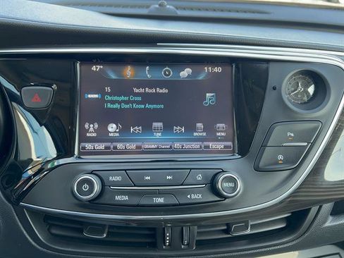 Used 2019 Buick Envision Essence image 27
