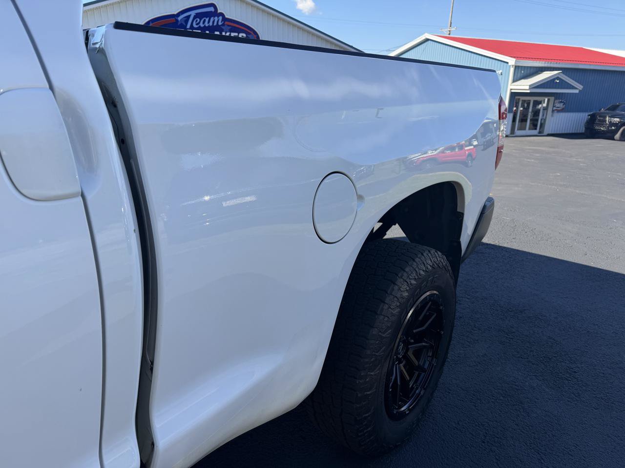Used 2018 Toyota Tundra SR AWD/4WD image 12