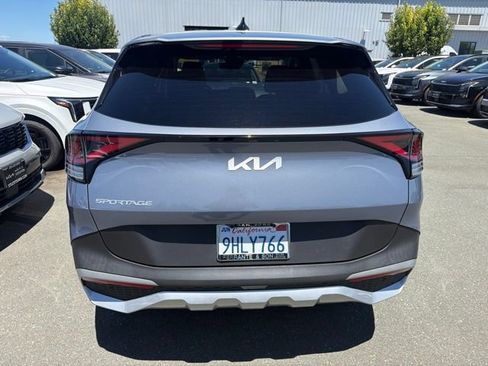 Used 2023 Kia Sportage EX FWD image 3