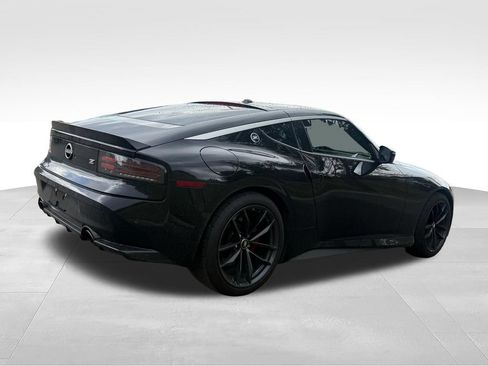 Used 2024 Nissan Z Performance w/ Floor Mat Package RWD image 9