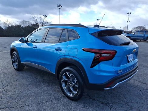 New 2026 Chevrolet Trax LT w/ Driver Confidence Package image 5