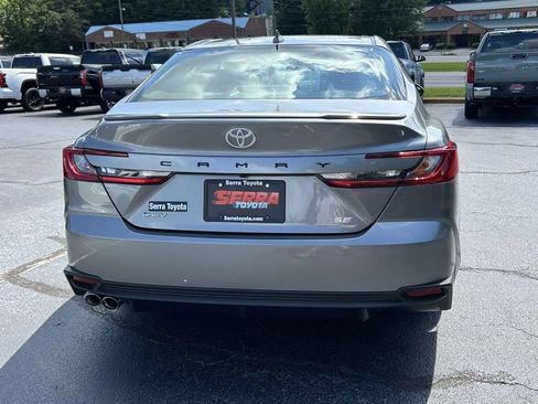 New 2026 Toyota Camry SE FWD image 4