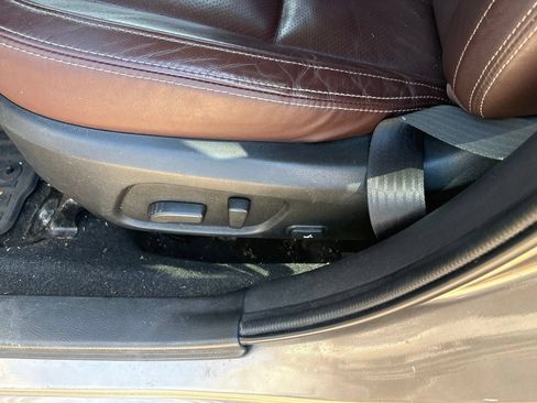 Used 2018 Subaru Forester 2.5i Touring w/ Popular Package #3B AWD/4WD image 12