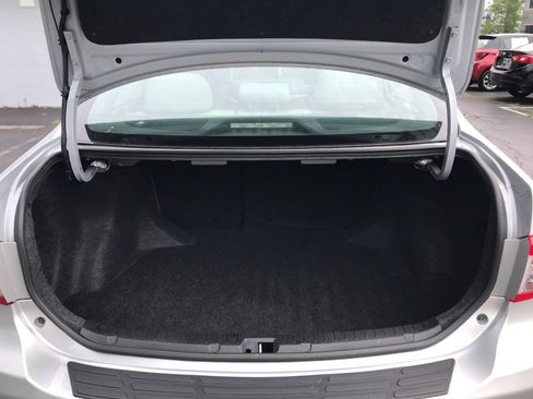 Used 2012 Toyota Corolla LE FWD image 12
