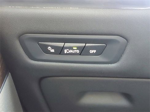 Used 2024 BMW X5 xDrive50e w/ Premium Package image 13