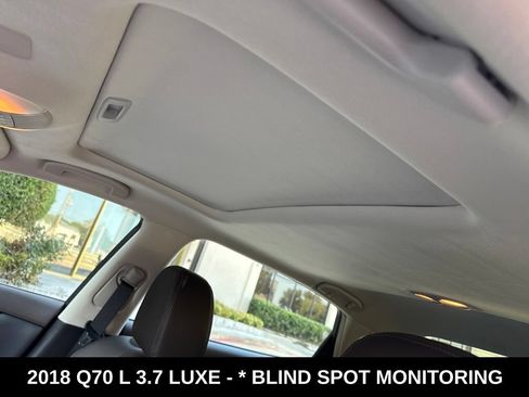 Used 2018 INFINITI Q70 L 3.7 w/ Sensory Package AWD/4WD image 6