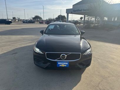 Used 2020 Volvo S60 T5 Momentum