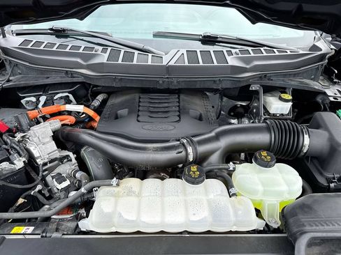 Used 2022 Ford F150 Lariat w/ Equipment Group 502A High AWD/4WD image 25
