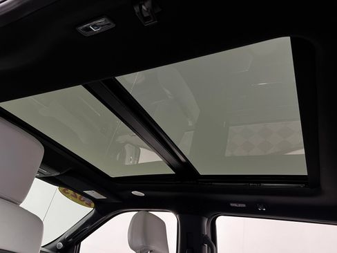 Used 2023 Ford F150 Lightning Platinum AWD/4WD image 26