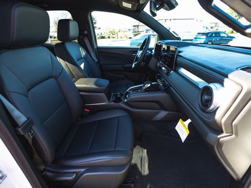 New 2025 Chevrolet Colorado LT w/ LT Convenience Package image 34