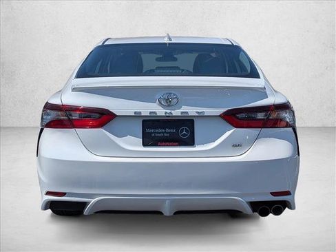 Used 2023 Toyota Camry SE FWD image 7