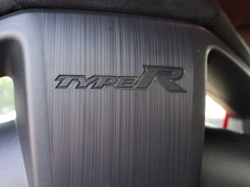 Used 2025 Honda Civic Type R image 7