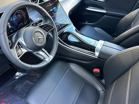 Used 2026 Mercedes-Benz GLC 350e 4MATIC image 4