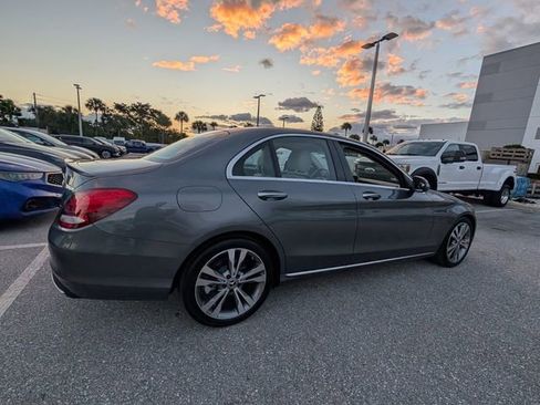 Used 2018 Mercedes-Benz C 300 Sedan image 11