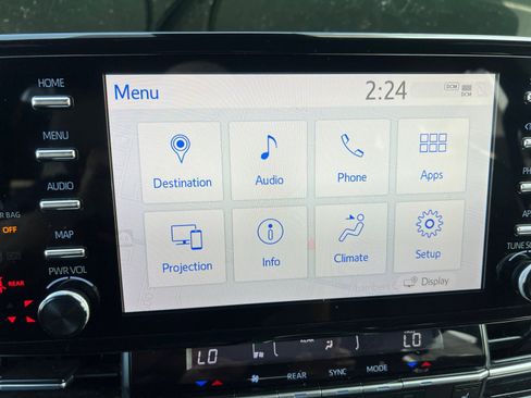 Used 2021 Toyota Sienna XSE w/ XSE Plus Package image 23