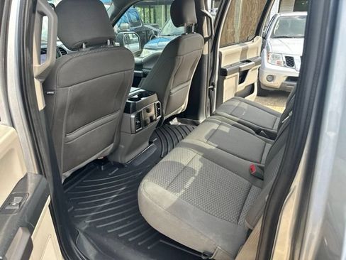 Used 2020 Ford F150 XLT w/ Equipment Group 302A Luxury AWD/4WD image 14