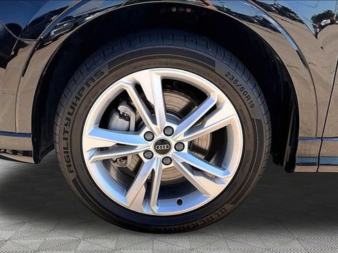 Used 2023 Audi Q3 2.0T Premium w/ Convenience Package AWD/4WD image 8