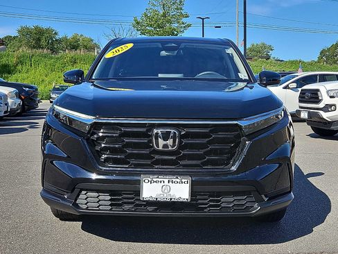 Used 2025 Honda CR-V EX image 2