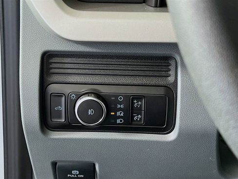 New 2026 Ford F350 XL w/ XL Chrome Package image 18
