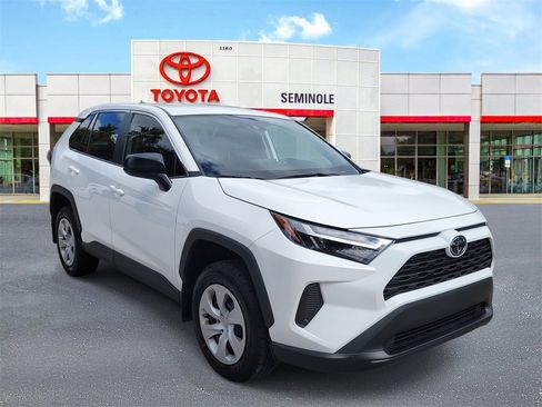 Used 2025 Toyota RAV4 LE image 2