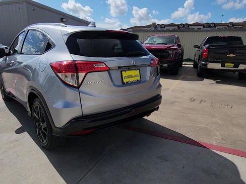 Used 2022 Honda HR-V Sport image 7