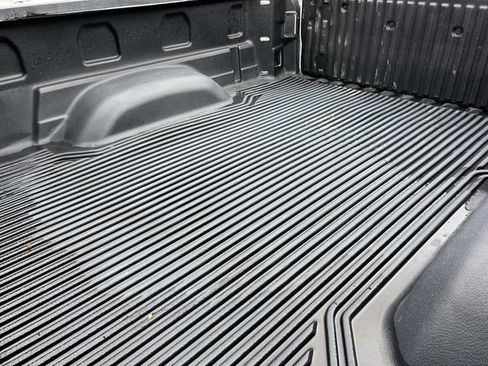 Used 2021 Chevrolet Silverado 2500 LT w/ Z71 Off-Road Package image 10