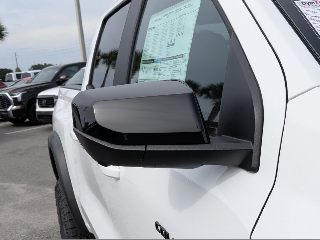 New 2026 Chevrolet Colorado ZR2 w/ Technology Package AWD/4WD image 10
