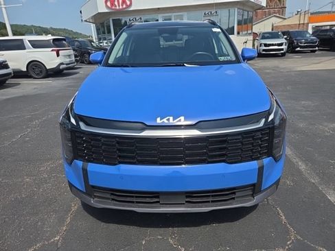Certified 2026 Kia Sportage EX w/ EX Panorama Roof Package AWD/4WD image 2