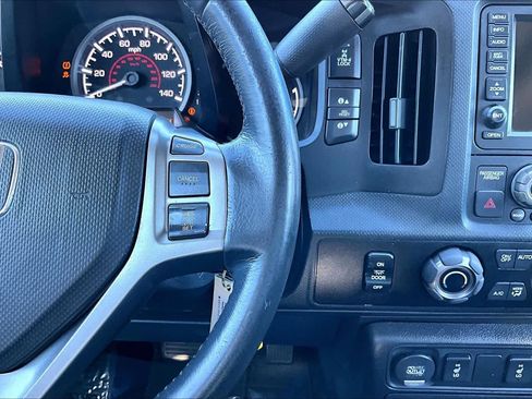 Used 2014 Honda Ridgeline SE image 24