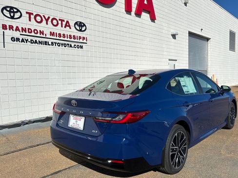New 2026 Toyota Camry XLE image 5