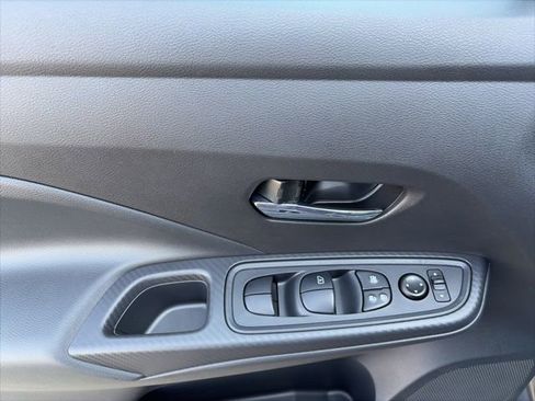 Certified 2025 Nissan Versa SV w/ Trunk Package image 11