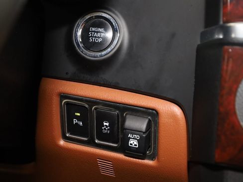 Used 2021 Toyota Sequoia Platinum image 32