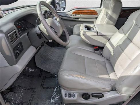 Used 2004 Ford F250 Lariat image 11
