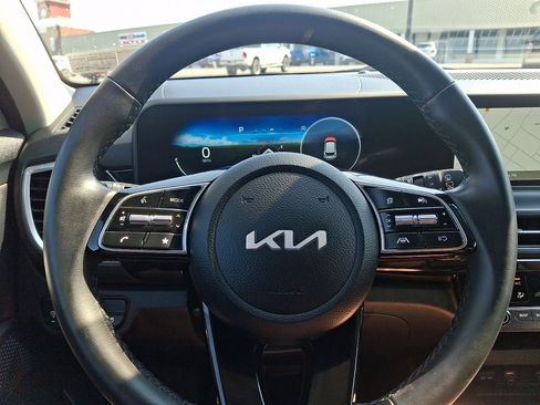 Used 2024 Kia Seltos S AWD/4WD image 20