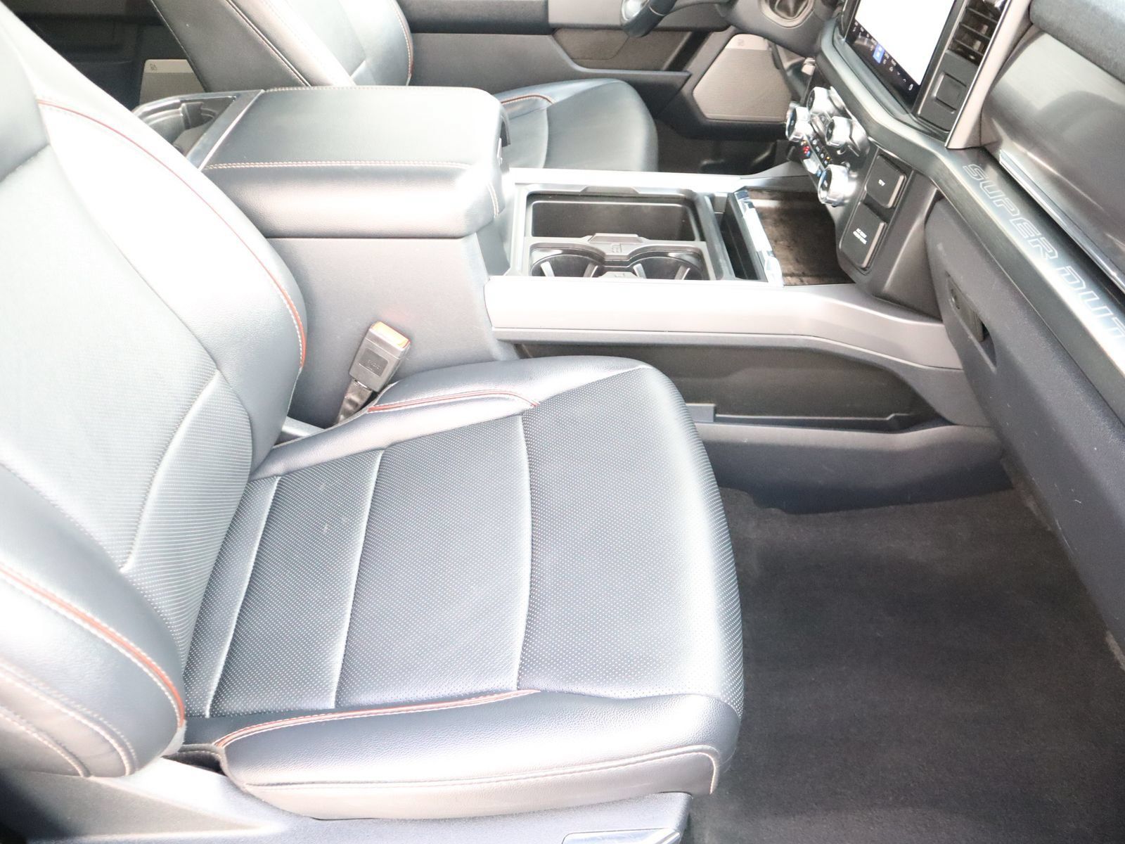 Used 2024 Ford F250 Lariat AWD/4WD image 49