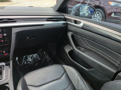 Used 2023 Volkswagen Arteon SEL AWD/4WD image 16