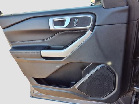 Used 2023 Ford Explorer XLT w/ Equipment Group 202A image 28