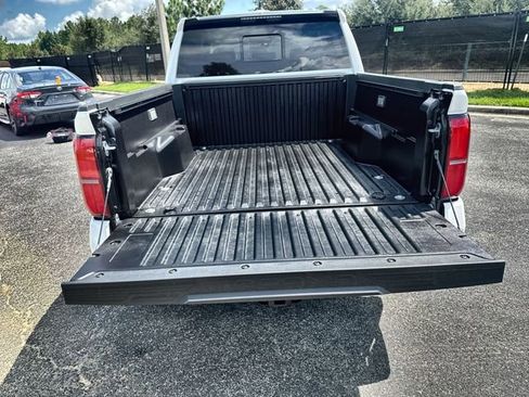 New 2025 Toyota Tacoma SR5 image 31