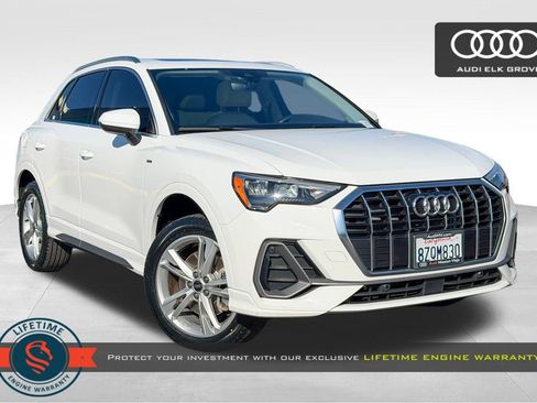 Used 2022 Audi Q3 2.0T Premium w/ Convenience Package image 1