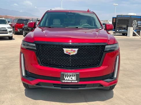 Used 2022 Cadillac Escalade Sport Platinum AWD/4WD image 9