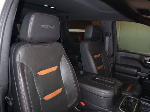 Used 2019 GMC Sierra 1500 AT4 w/ AT4 Premium Package AWD/4WD image 42