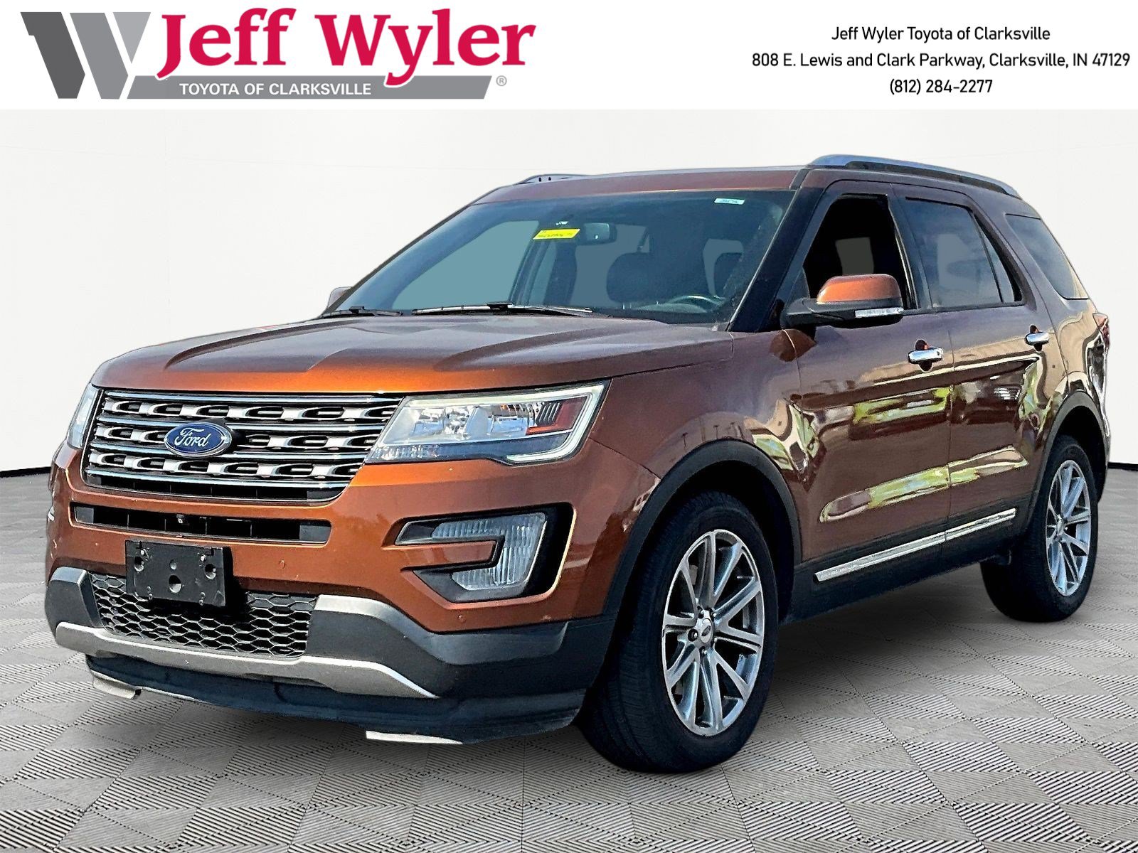 Used 2017 Ford Explorer Limited AWD/4WD image 1